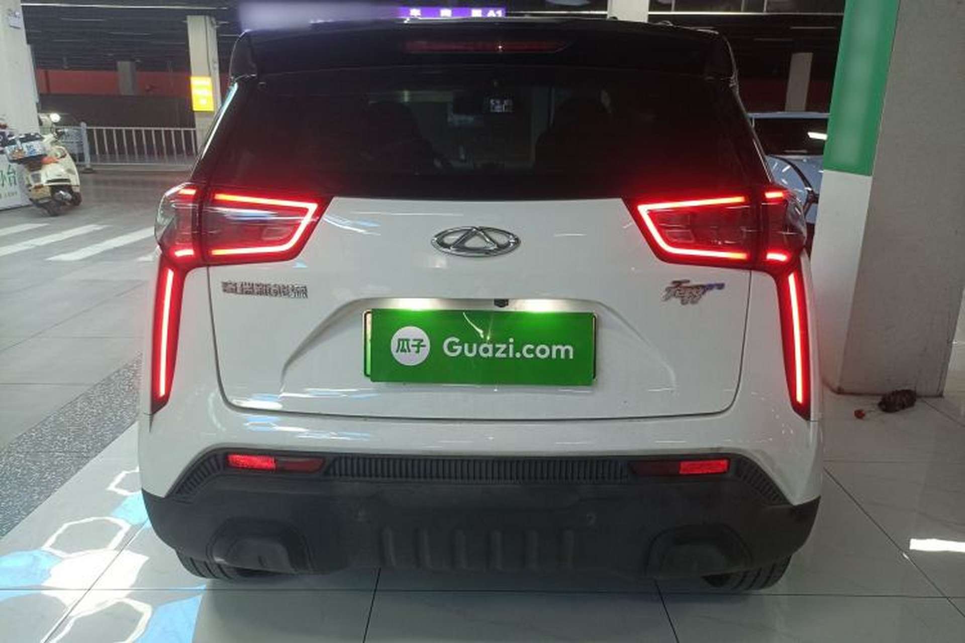 Used Chery New Energy Boundless Pro 2022 301km "WoW" Edition NMC Lithium Battery 30.6 kWh Rear
