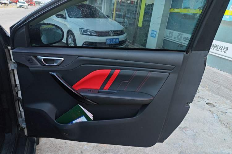 Used Chery New Energy Boundless Pro 2022 301km "Divine Beast" Version with Lithium Iron Phosphate Right Front Door Interior
