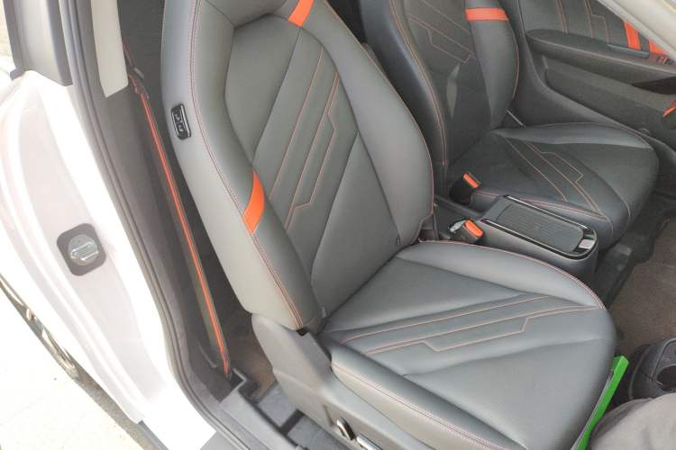 Used Chery New Energy Boundless Pro 2022 301km LingShou Edition Lithium Iron Phosphate Right Front Seat