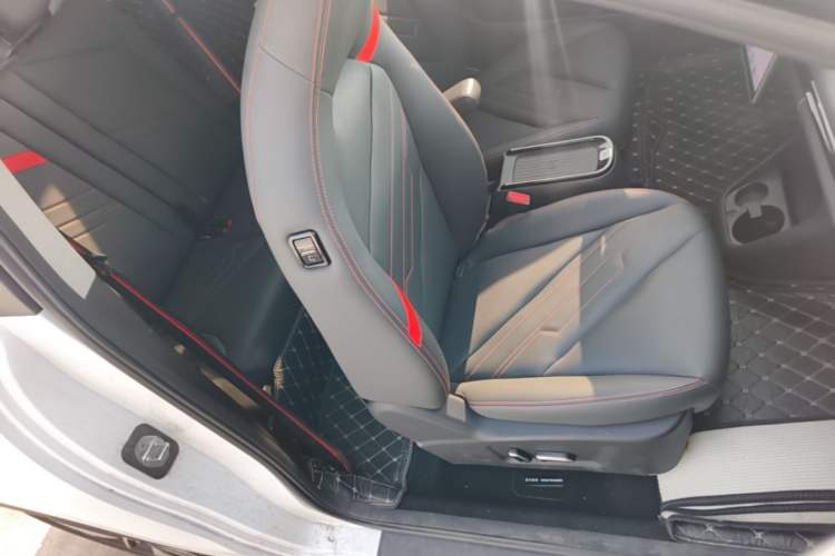 Used Chery New Energy Boundless Pro 2022 301km LingShou Edition Lithium Iron Phosphate Right Front Seat