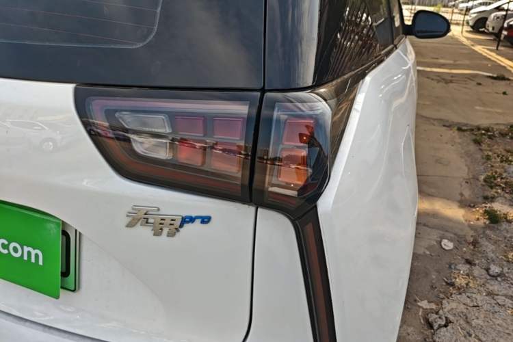 Used Chery New Energy Boundless Pro 2022 301km LingShou Edition Lithium Iron Phosphate Right Rear Taillight