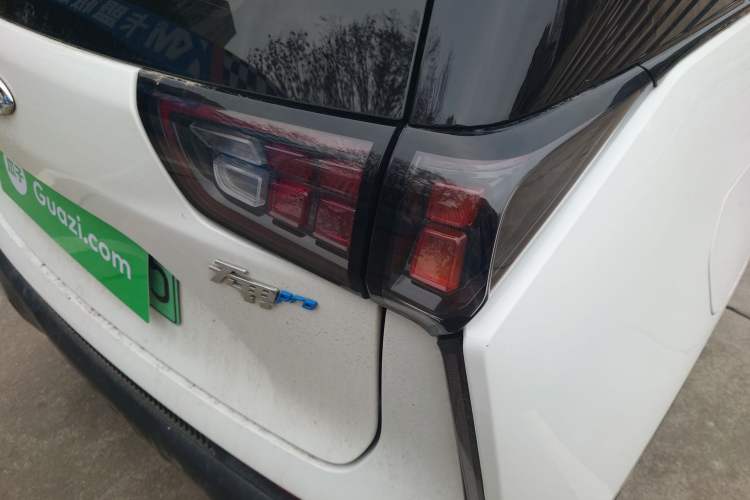Used Chery New Energy Boundless Pro 2022 301km LingShou Edition NMC Lithium-ion Right Rear Taillight