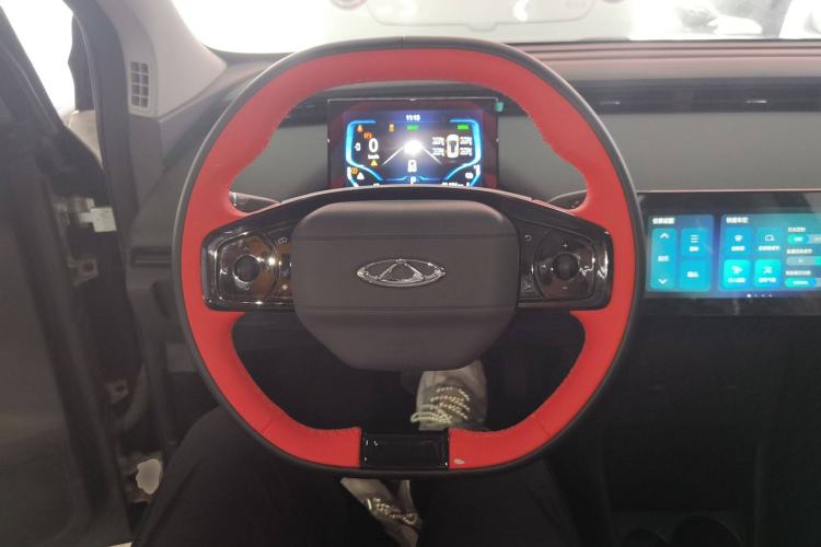 Used Chery New Energy Boundless Pro 2022 301km "WoW" Edition Lithium Iron Phosphate Steering Wheel
