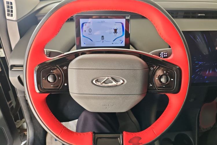 Used Chery New Energy Boundless Pro 2022 301km LingShou Edition Lithium Iron Phosphate Steering Wheel