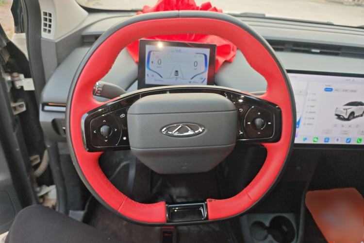 Used Chery New Energy Boundless Pro 2022 301km "Divine Beast" Version with Lithium Iron Phosphate Steering Wheel