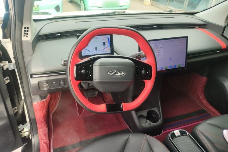 Used Chery New Energy Boundless Pro 2022 301 km Range "Divine Beast" Version Lithium-Ion Battery 30.6 kWh Steering Wheel