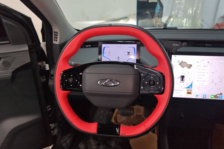 Used Chery New Energy Boundless Pro 2022 301km LingShou Edition Lithium Iron Phosphate Steering Wheel