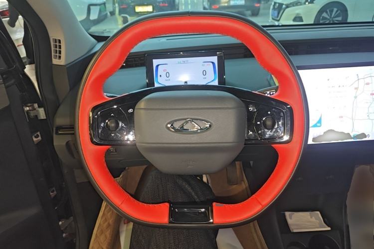 Used Chery New Energy Boundless Pro 2022 301km LingShou Edition Lithium Iron Phosphate Steering Wheel