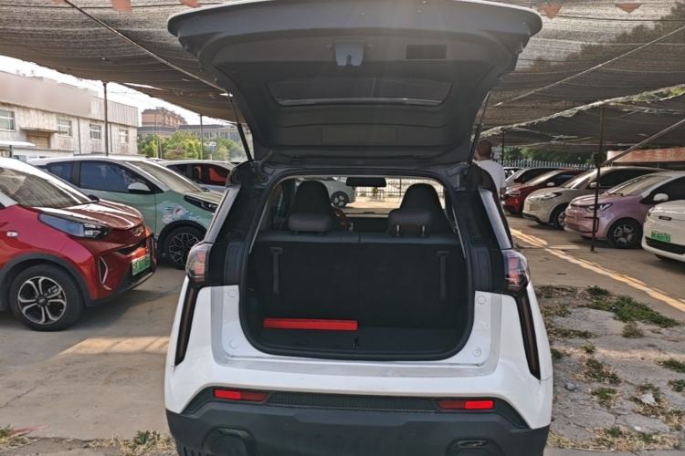 Used Chery New Energy Boundless Pro 2022 301km LingShou Edition Lithium Iron Phosphate Trunk