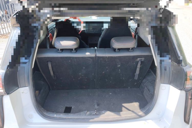 Used Chery New Energy Boundless Pro 2022 301km LingShou Edition Lithium Iron Phosphate Trunk
