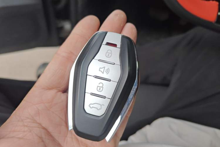 Used Chery New Energy Boundless Pro 2022 301km LingShou Edition NMC Lithium-ion Vehicle Key
