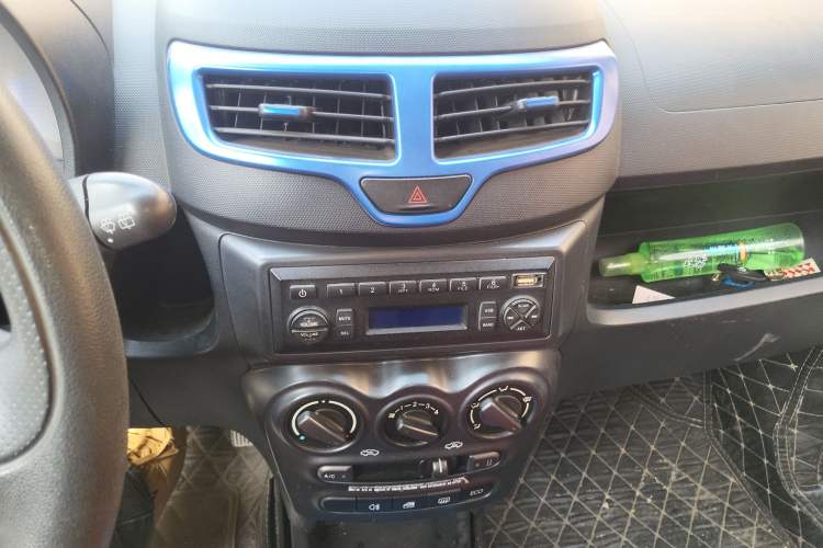 Used Chery New Energy eQ 2015 Comfort Model Audio And AC Panel