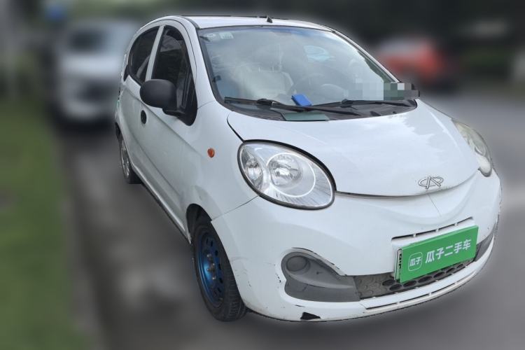 Used Chery New Energy eQ 2015 Luxury Model Front Right 45 Deg