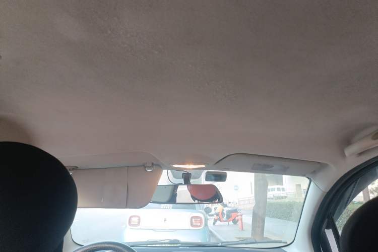 Used Chery New Energy eQ 2015 Comfort Model Headliner