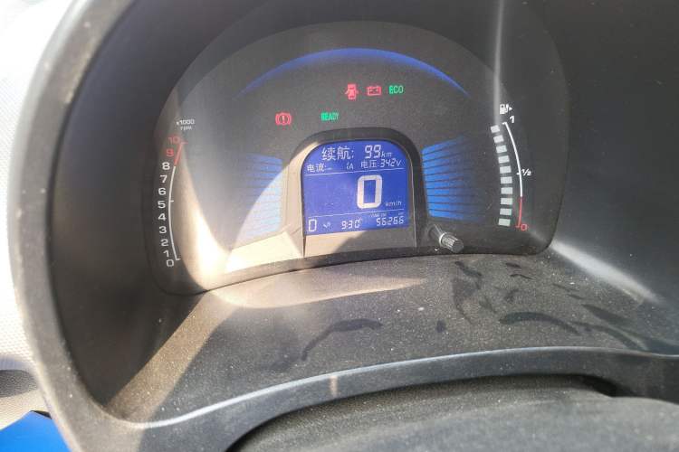 Used Chery New Energy eQ 2015 Comfort Model Odometer Close Up