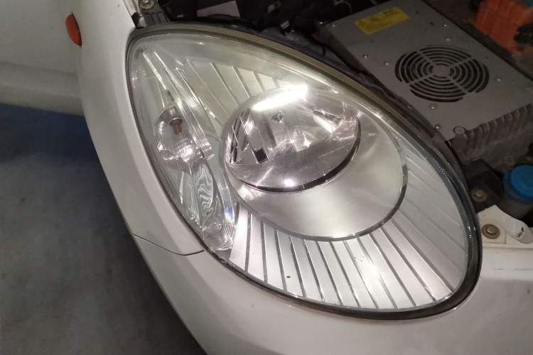 Used Chery New Energy eQ 2015 Comfort Model Right Front Headlight