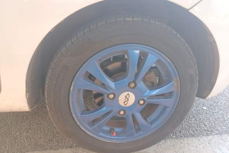 Used Chery New Energy eQ 2015 Comfort Model Right Front Wheel Hub
