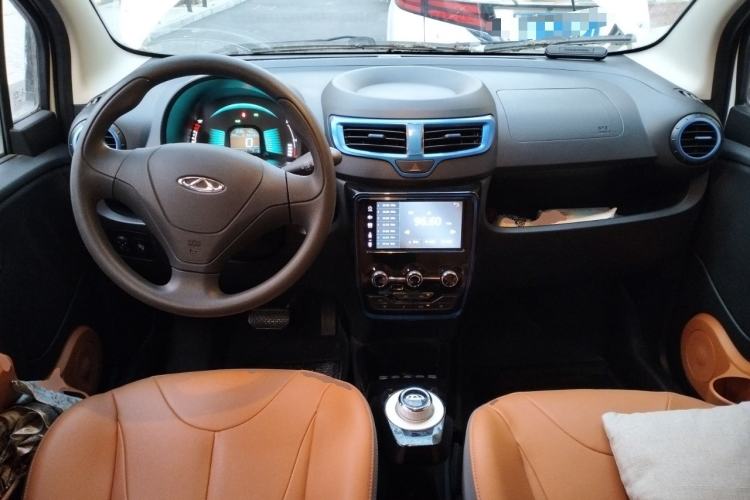 Used Chery New Energy eQ 2017 Luxury Model Center Console