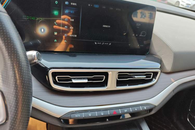Used Chery New Energy eQ5 2022 Enjoyment Cabin Audio And AC Panel