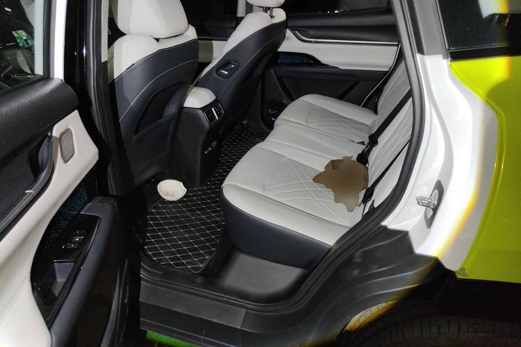 Used Chery New Energy eQ7 2023 512 km Max Left Rear Seat