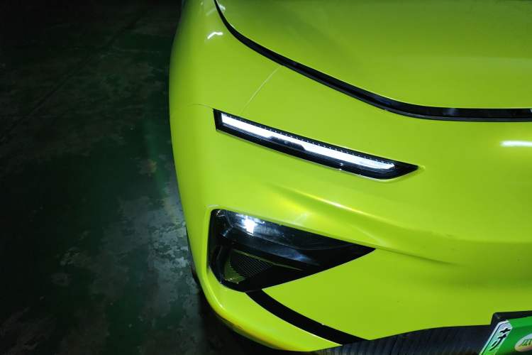 Used Chery New Energy eQ7 2023 512 km Max Right Front Headlight