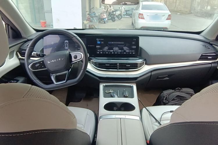 Used Chery New Energy eQ7 2023 512km Air Center Console