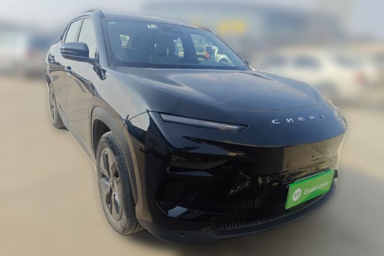 Used Chery New Energy eQ7 2023 512 km Max Front Right 45 Deg