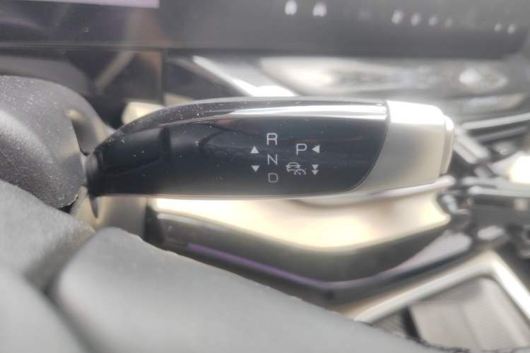 Used Chery New Energy eQ7 2023 512 km Max Gear Lever