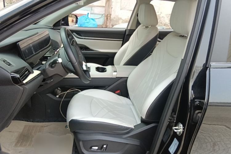 Used Chery New Energy eQ7 2023 512km Air Left Front Seat