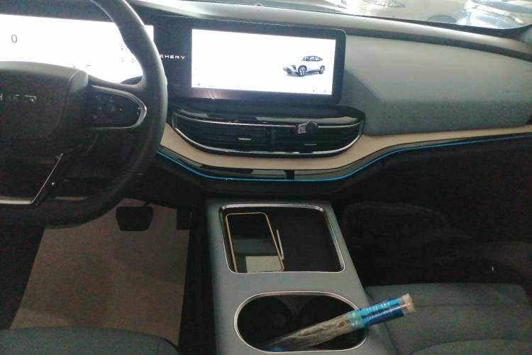 Used Chery New Energy eQ7 2023 512km Pro Audio And AC Panel