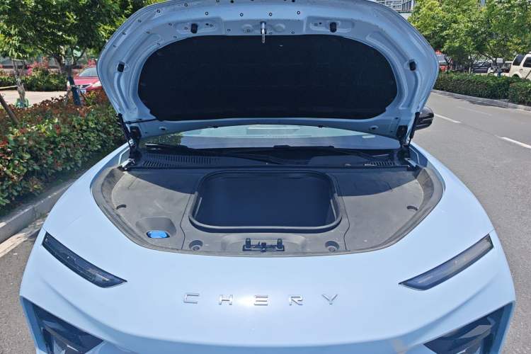 Used Chery New Energy eQ7 2023 512 km Max Engine Bay