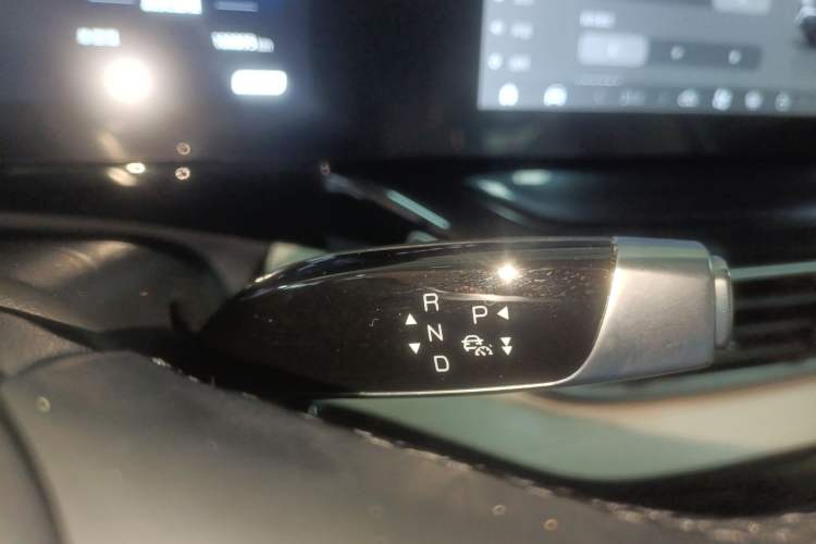 Used Chery New Energy eQ7 2023 512km Pro Gear Lever