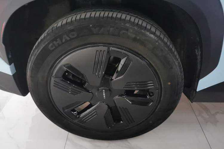 Used Chery New Energy eQ7 2023 512 km Max Right Rear Wheel Hub