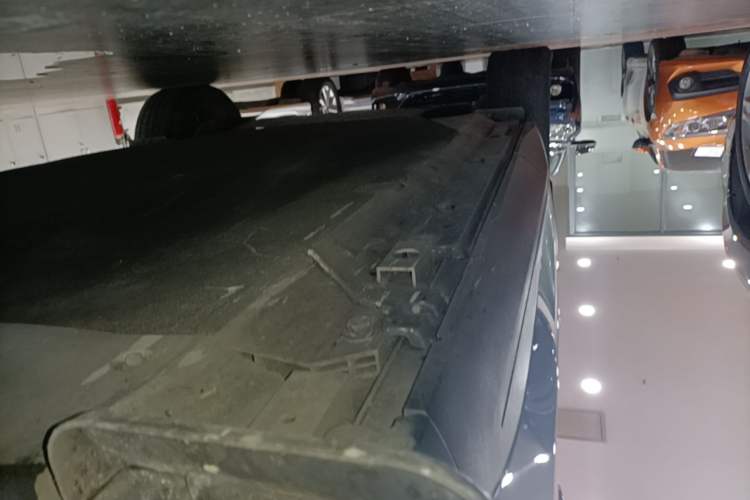 Used Chery New Energy eQ7 2023 512 km Max Right Side Sill