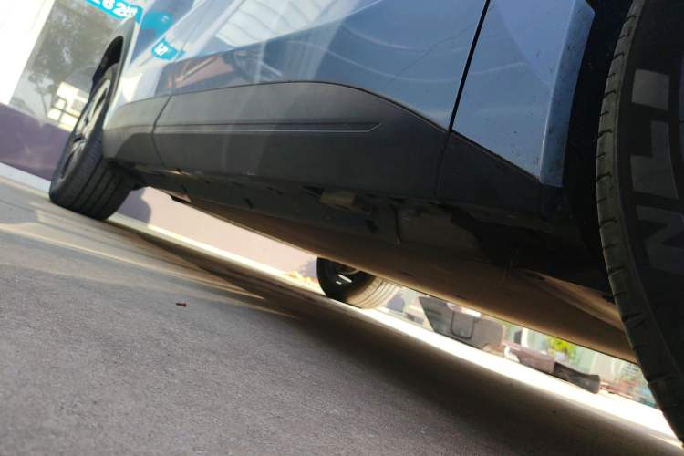 Used Chery New Energy eQ7 2023 512km Pro Right Side Sill