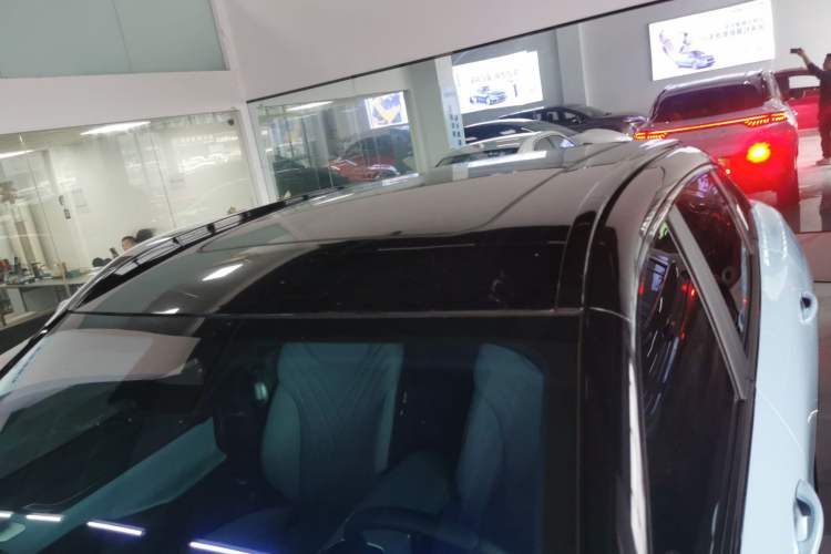 Used Chery New Energy eQ7 2023 512 km Max Roof