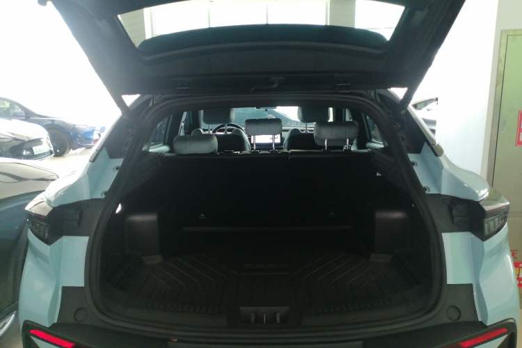 Used Chery New Energy eQ7 2023 512km Pro Trunk
