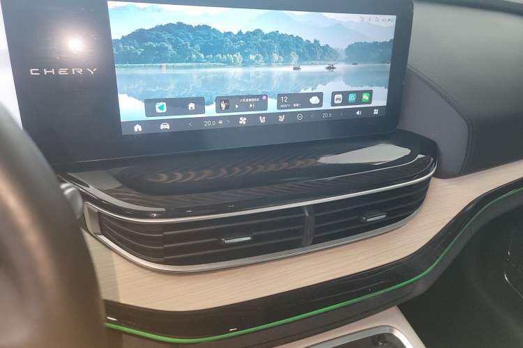 Used Chery New Energy eQ7 2023 512 km Max Audio And AC Panel