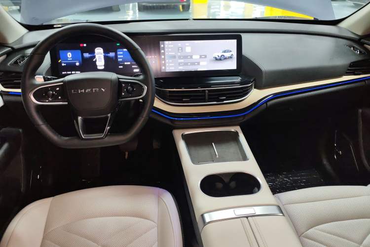 Used Chery New Energy eQ7 2023 512 km Ultra-Luxury Version Center Console