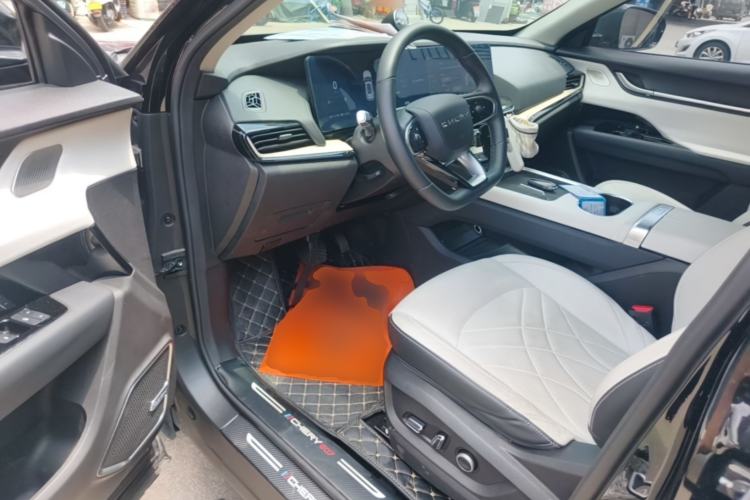 Used Chery New Energy eQ7 2023 512km Pro Driver Seat