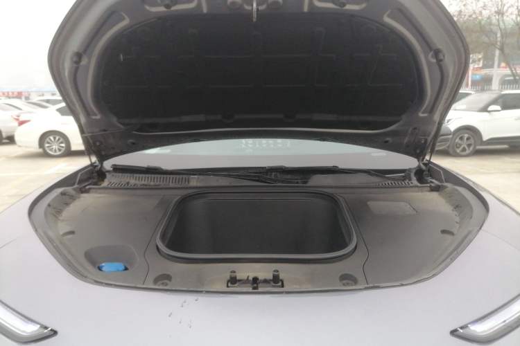 Used Chery New Energy eQ7 2023 512 km Max Engine Bay