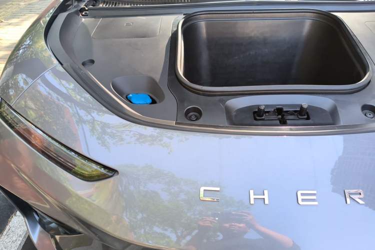 Used Chery New Energy eQ7 2023 512 km Ultra-Luxury Version Engine Bay Right