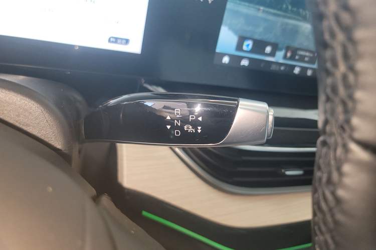 Used Chery New Energy eQ7 2023 512 km Max Gear Lever