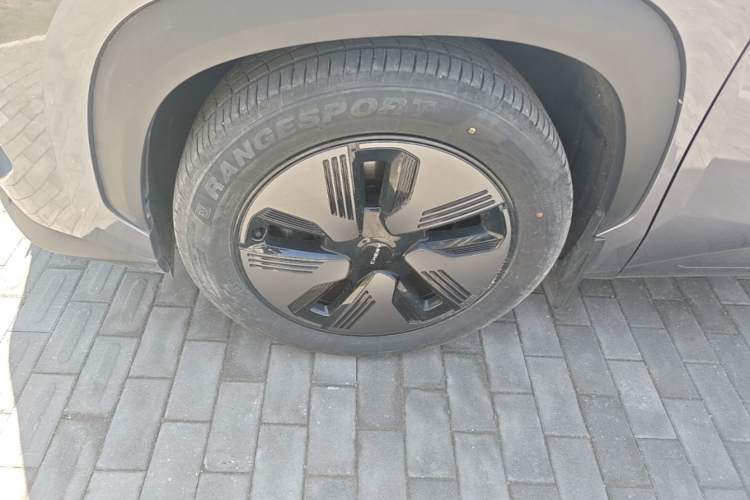 Used Chery New Energy eQ7 2023 512 km Max Left Front Wheel Hub