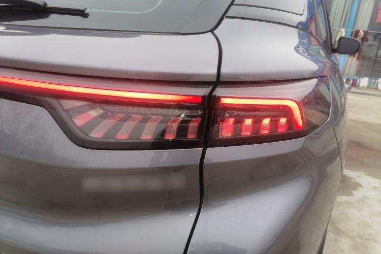 Used Chery New Energy eQ7 2023 512 km Max Right Rear Taillight