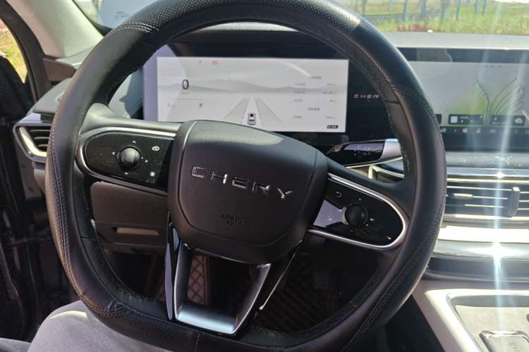 Used Chery New Energy eQ7 2023 512 km Max Steering Wheel
