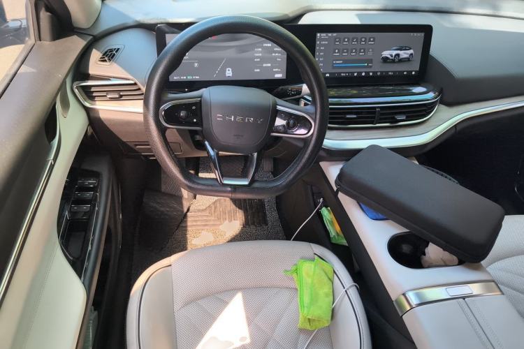Used Chery New Energy eQ7 2023 512 km Ultra-Luxury Version Steering Wheel