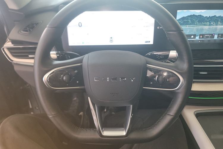 Used Chery New Energy eQ7 2023 512 km Max Steering Wheel