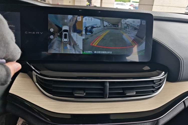 Used Chery New Energy eQ7 2023 512km Ultra-Enjoyment Version Audio And AC Panel