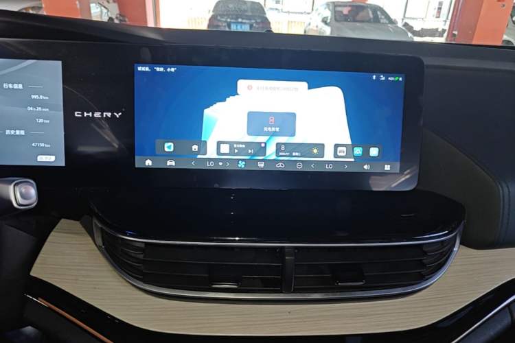 Used Chery New Energy eQ7 2023 512km Pro Audio And AC Panel